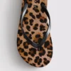 Žabky s plochou podrážkou a leopardím vzorem