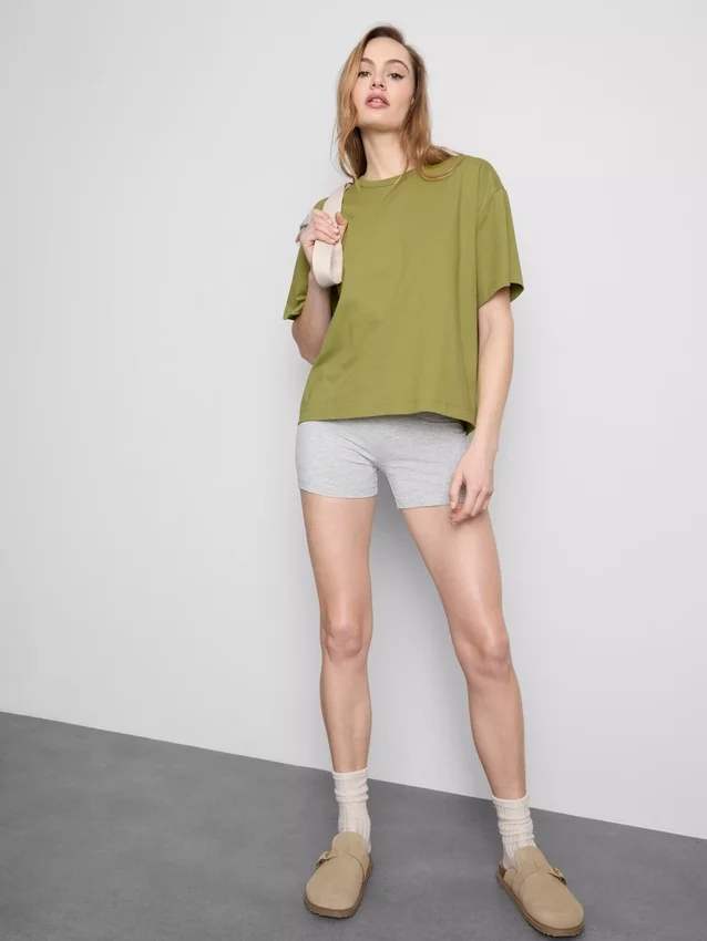 Bavlněné tričko s kulatým výstřihem a volným střihem