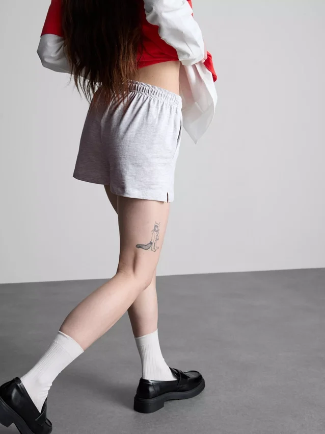Bavlněné volné kraťasy se stahovací šňůrkou