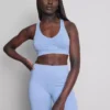 Bezešvý sportovní crop top na ramínka