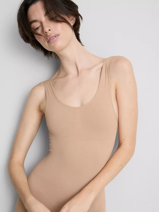 Bezešvé stahovací prádlo body