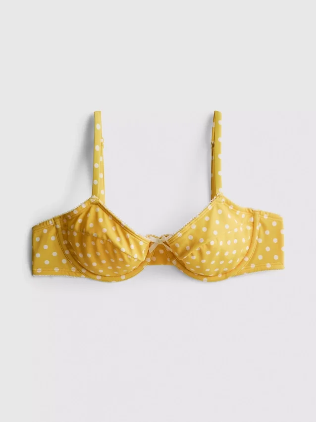 Bikiny s kosticemi a srdíčkovým výstřihem s puntíky
