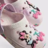 Dřeváky s motivem Minnie Mouse od Disneyho
