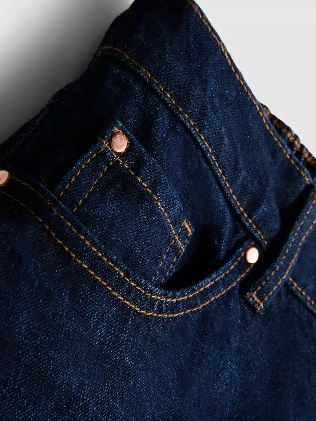 Dlouhé kraťasy z bavlněného denimu