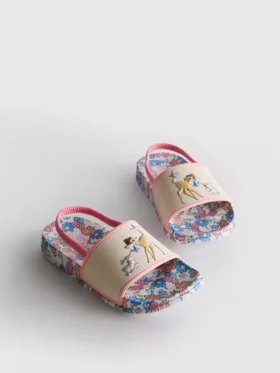 Dětské sandály typu slingback s motivem postavičky Bambi od Disneyho