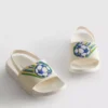 Fotbalové sandály typu slider