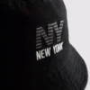 Klobouk s logem New Yorku