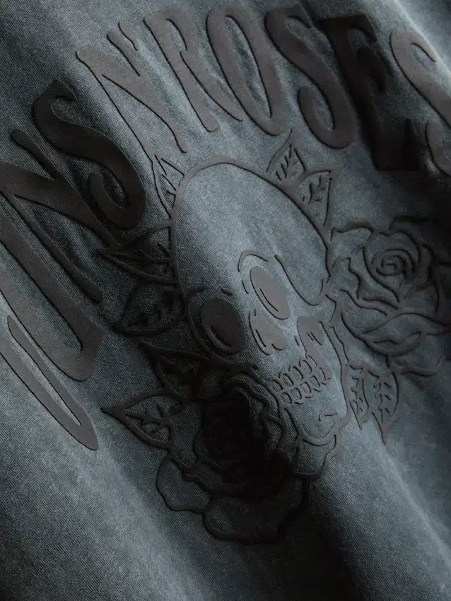 Košile Guns N’ Roses s krajkovým lemem