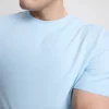 Košile s úzkým střihem a pružným materiálem