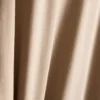 Košile s úzkým střihem a pružným materiálem