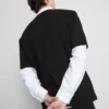 Kraťasy s krátkým rukávem a volným střihem