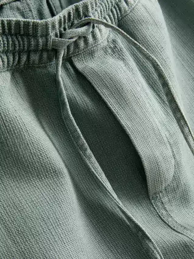 Kraťasy se stahovací šňůrkou a texturovaným povrchem