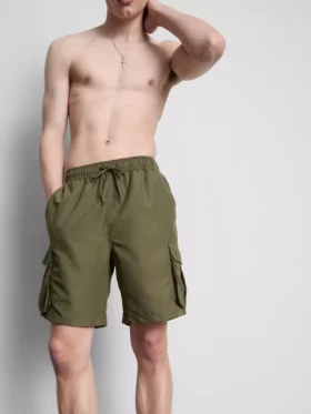 Kraťasy typu cargo