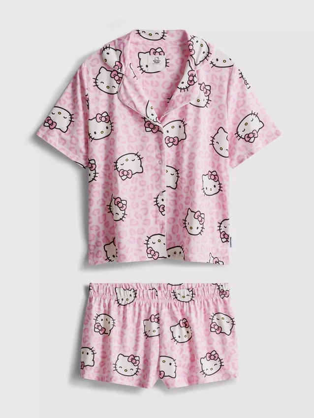 Kraťasy ve stylu „boyfriend“ s motivem Hello Kitty