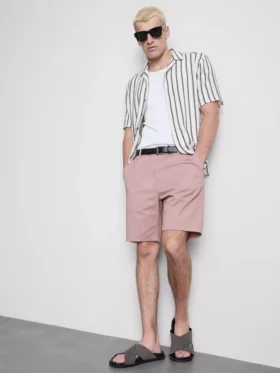 Kraťasy z bavlněného chino materiálu
