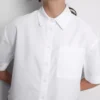 Krátké kraťasy s krátkými rukávy a volným střihem