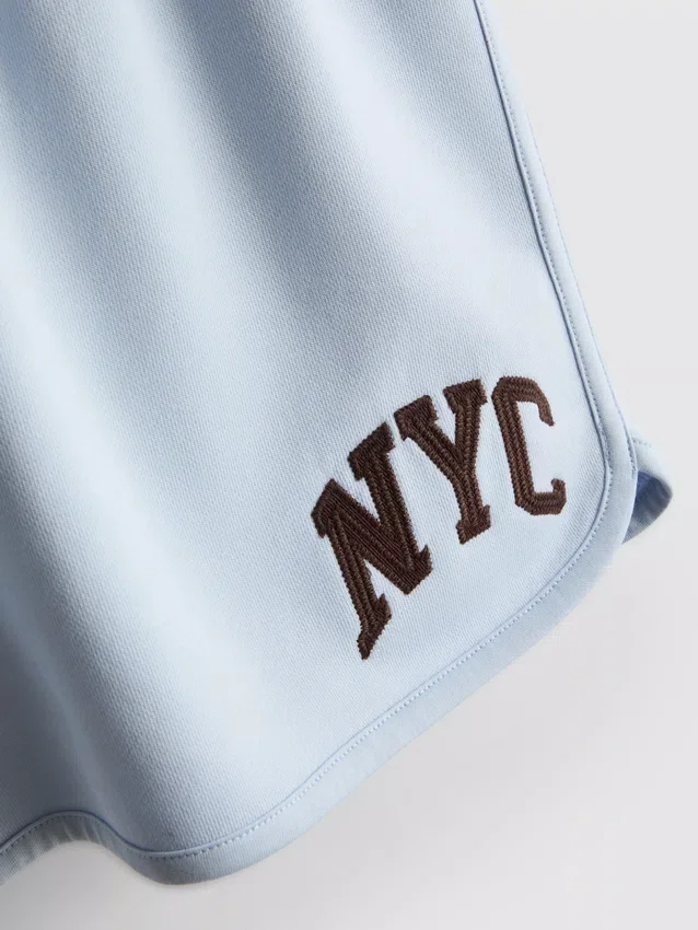 Ležérní kraťasy NYC s vysokým podílem bavlny