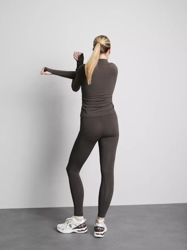 Měkká sportovní bunda