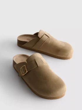 Mule s přezkou