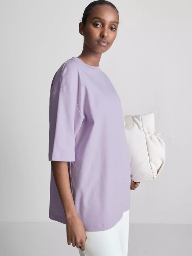 Nezbytné oversized bavlněné tričko