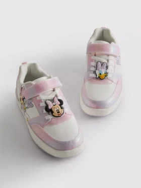Nízké tenisky s motivem Minnie Mouse od Disneyho
