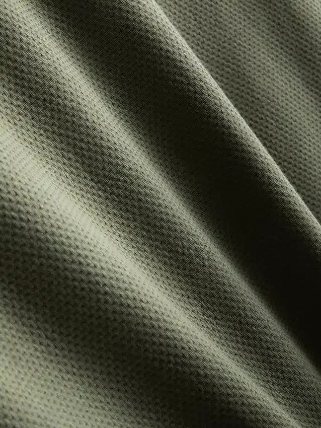 Pletená košile s texturovaným výstřihem na zip
