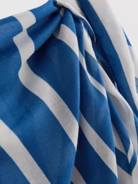 Pruhovaný plážový sarong