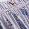 Pyžama typu „boyfriend shorty“ s motivem filmu „Život brouka“ od Disney Pixar