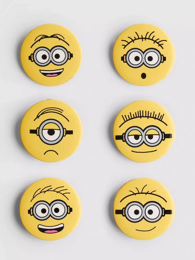 Sada 6 odznaků s motivem Minionů