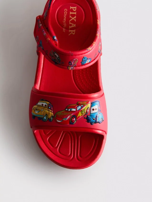 Sandály Trekker z filmu Cars od Disney Pixar
