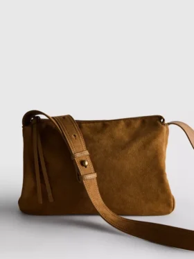 Skládací crossbody taška z semiše značky The Edit