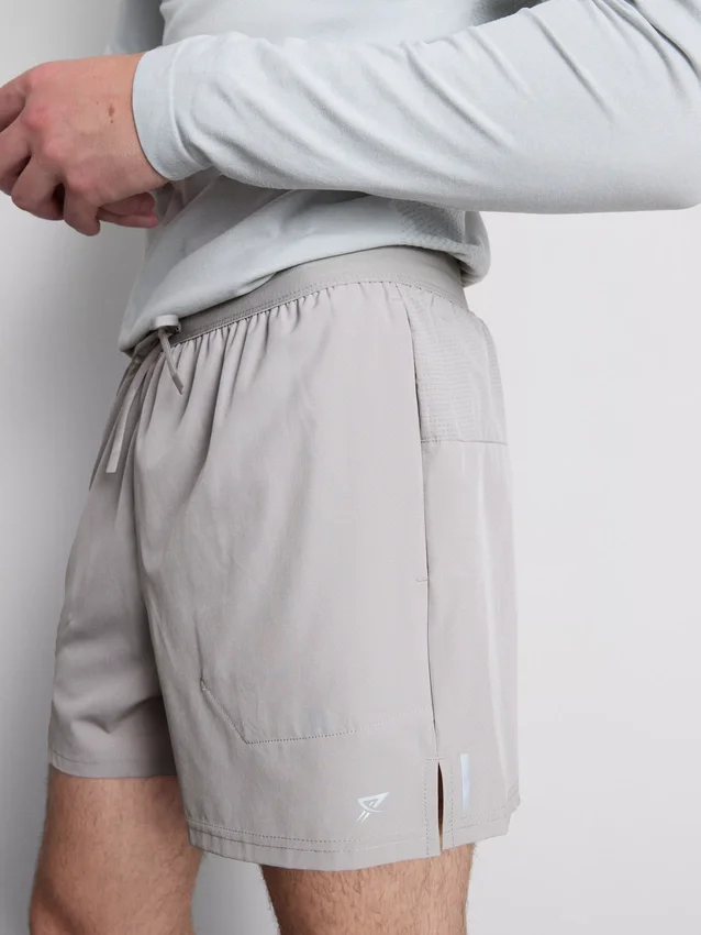 Sportovní kraťasy se stahovací šňůrkou