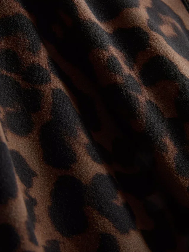 Sportovní legíny s vysokým pasem a leopardím vzorem