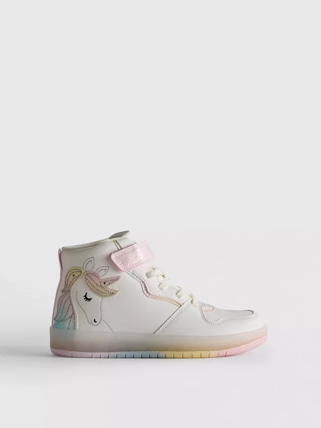 Světelné vysoké tenisky s motivem jednorožce