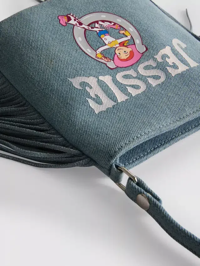 Taška s třásněmi s motivem Jessie z filmu Toy Story od Disney Pixar
