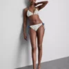 Texturované bikiny s vázáním na bocích v citronovém odstínu
