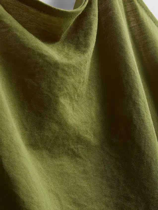 Texturovaný dlouhý top s ramínky