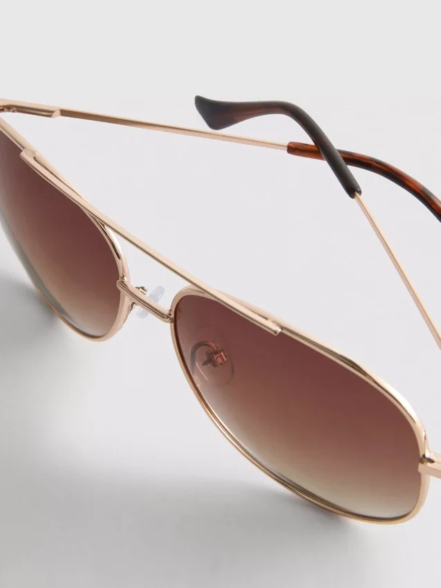 Tónované sluneční brýle typu aviator
