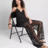 Top ve stylu babydoll s korálky od Pauly Echevarría