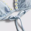 Trojúhelníkové bikiny s kostkovaným vzorem a lemováním z řetízku sedmikrásky