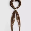 Vyšívaný šátek Paula Echevarría