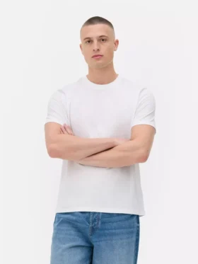 Základní tričko s klasickým střihem